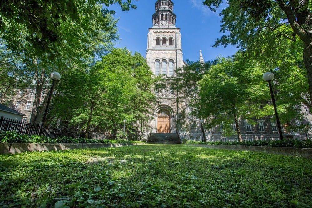 The Grey Nuns Residence By Concordia University มอนทรีอัล ภายนอก รูปภาพ